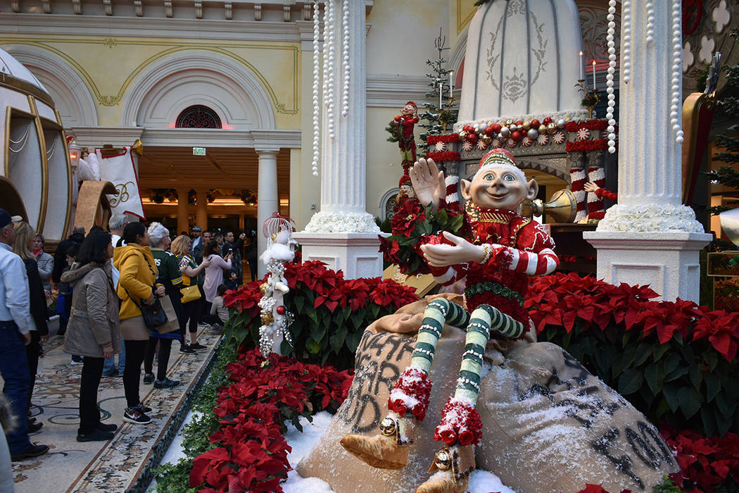 Una de las decoraciones navideñas más atractivas puede encontrarse al interior del hotel & ca ...