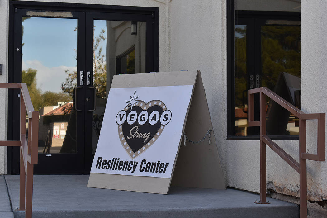 La nueva oficina de 4,700 pies cuadrados de “Vegas Strong Resiliency Center” adyacente al d ...
