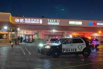 La policía de Las Vegas está investigando un tiroteo frente a Passions Restaurant and Lounge ...