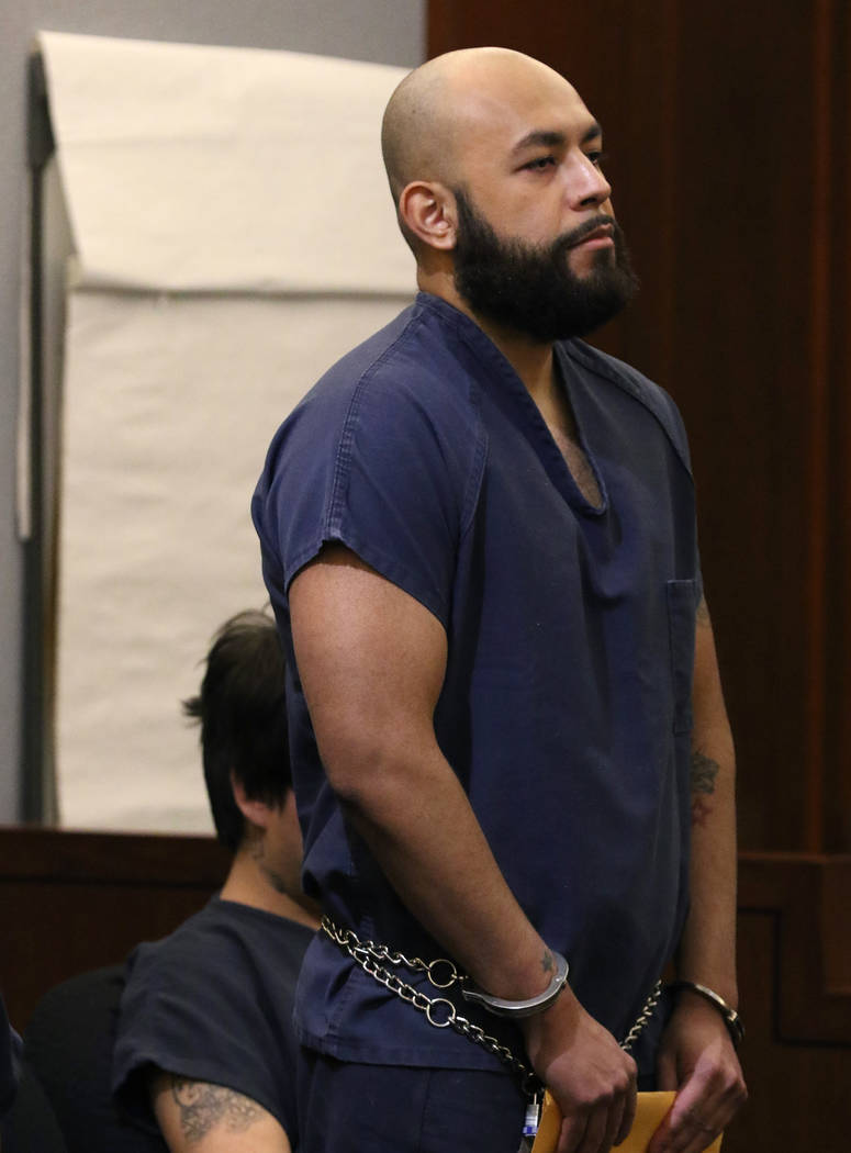 Edgar Medina, de 39 años, uno de los hombres acusados de embestir coches de policía, se prese ...