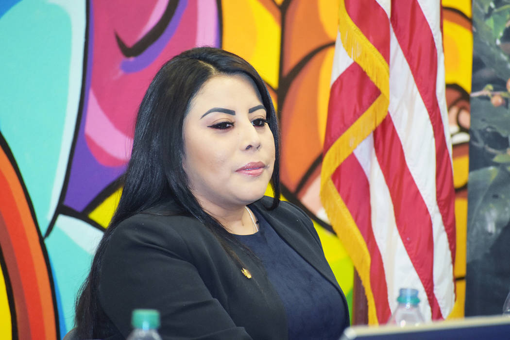 Silvia Mabel Martínez Romero primer mujer en ejercer como Vicecónsul de El Salvador, tomó po ...