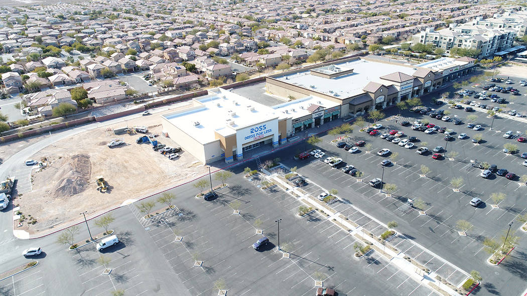 Remington Nevada construye un centro comercial de 250,000 pies cuadrados y continúa agregando ...