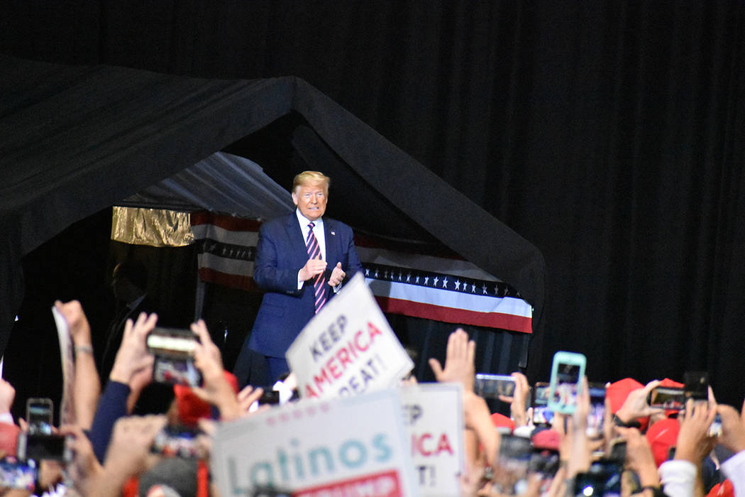 El presidente Donald J. Trump encabezó el mitin de campaña “Keep America Great”. Viernes ...