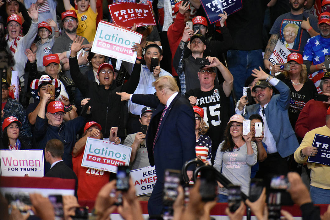 El presidente Donald J. Trump encabezó el mitin de campaña “Keep America Great”. Viernes ...