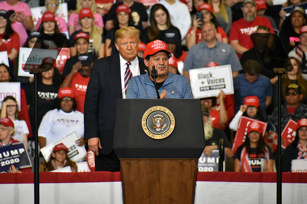 El presidente Donald J. Trump encabezó el mitin de campaña “Keep America Great”. Viernes ...