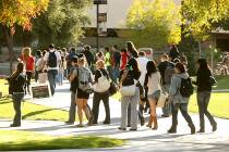 Estudiantes de la UNLV en el campus. (Las Vegas Review-Journal)