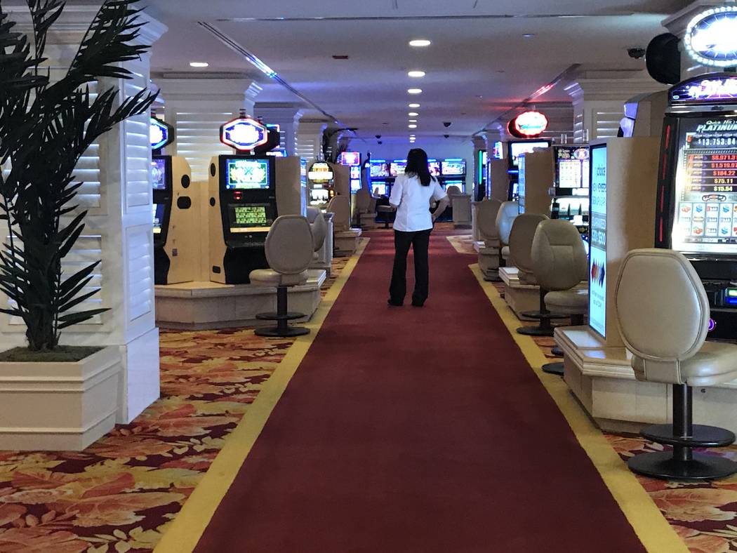 Hotel-casino Tropicana el 12 de marzo de 2020, en Las Vegas. (Ellen Schmidt/Las Vegas Review-Jo ...