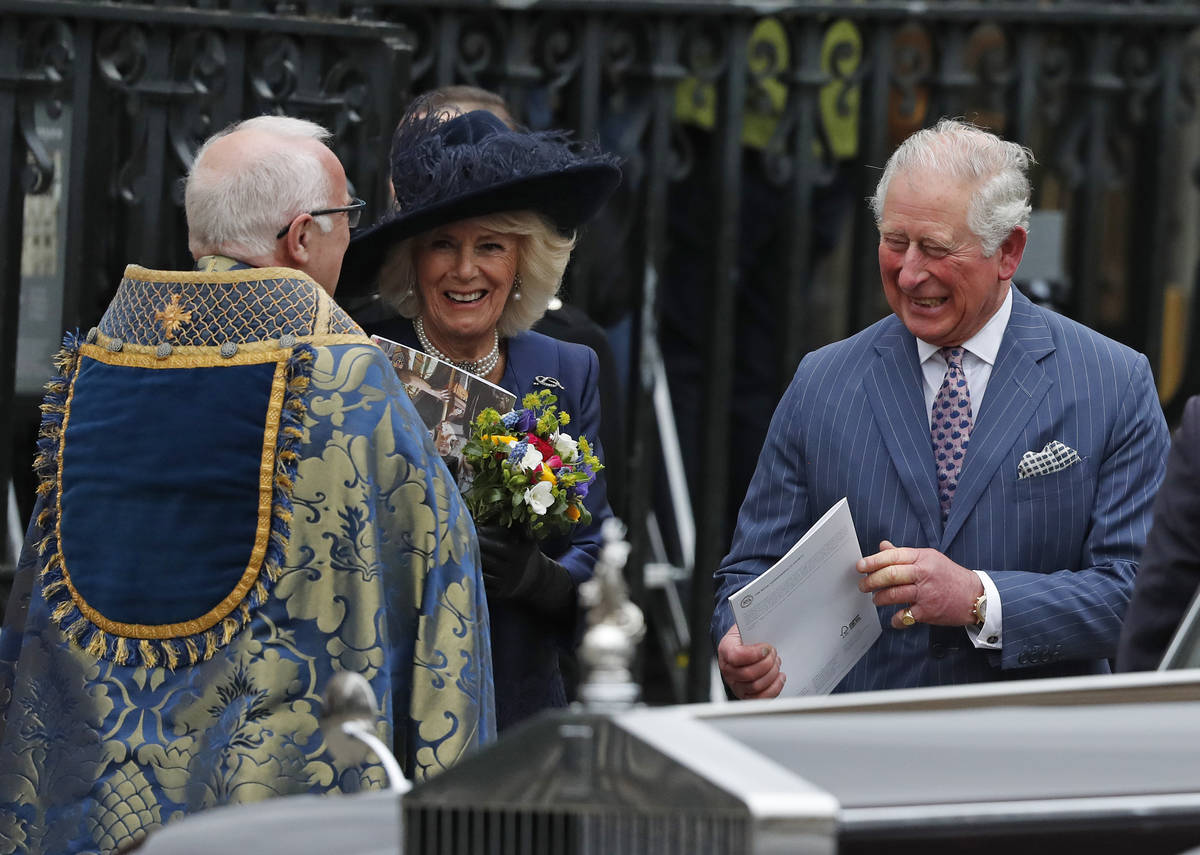 El Príncipe Carlos de Inglaterra y Camilla, Duquesa de Cornualles, se retiran después de asis ...