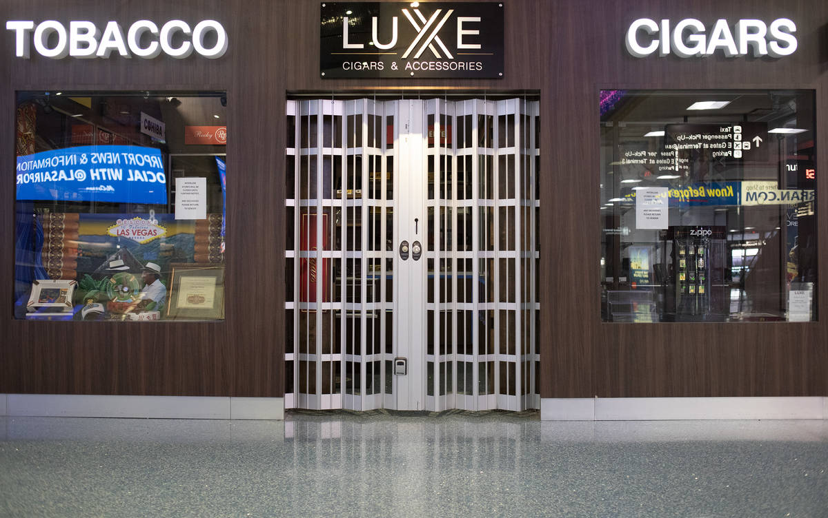 Luxe Cigars & Accessories cerrado en el Aeropuerto Internacional McCarran el miércoles, 1º de ...