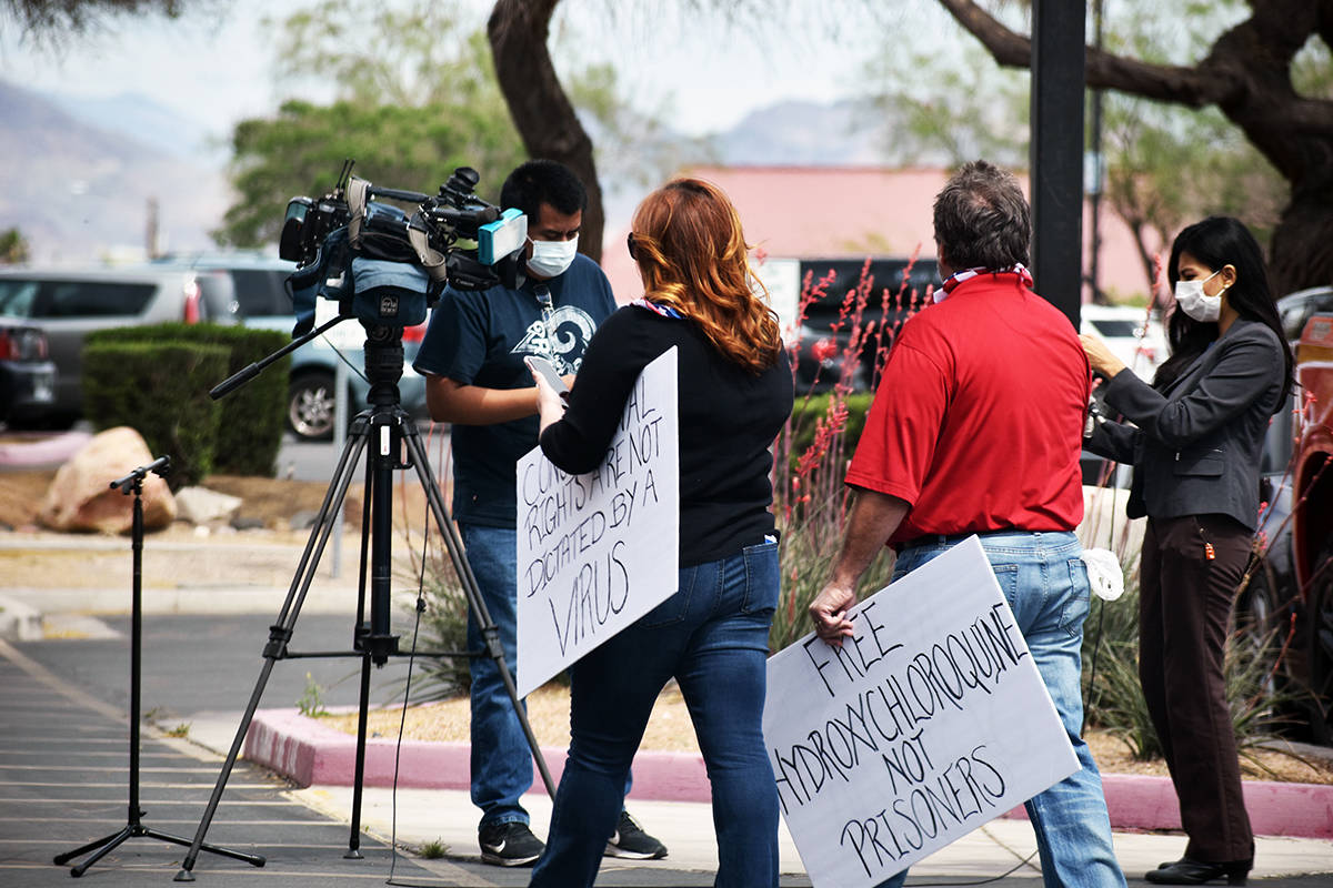 Miembros y simpatizantes de “Reabrir Nevada” externaron que estaban protestando contra el g ...