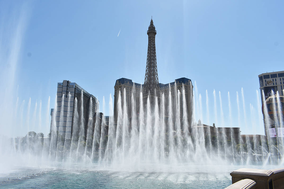 El tema "Viva Las Vegas" fue el indicado para la reapertura del Bellagio en el Strip de Las Veg ...