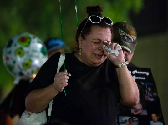 Jeannie Llera, madre de Jorge Gómez, el hombre que fue abatido a tiros la semana pasada por LV ...