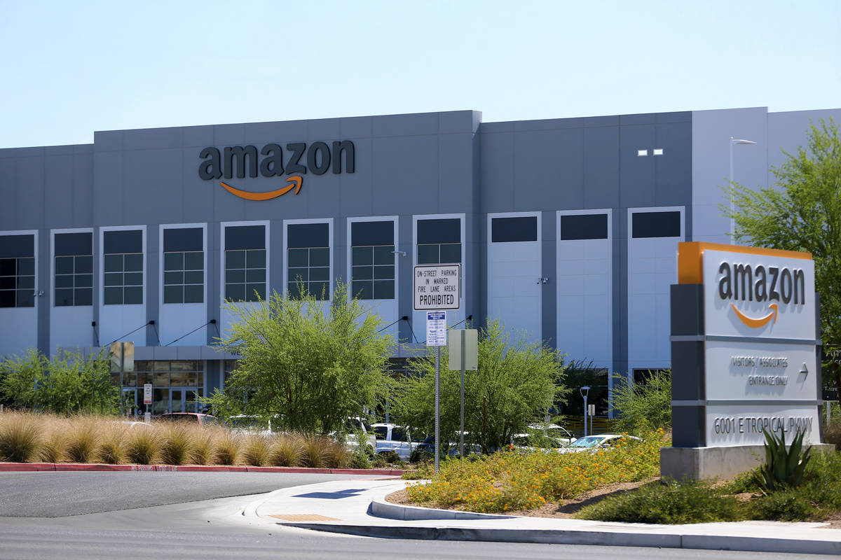 El Amazon Fulfillment Center, ubicado en 6001 E. Tropical Parkway, North Las Vegas, miércoles ...