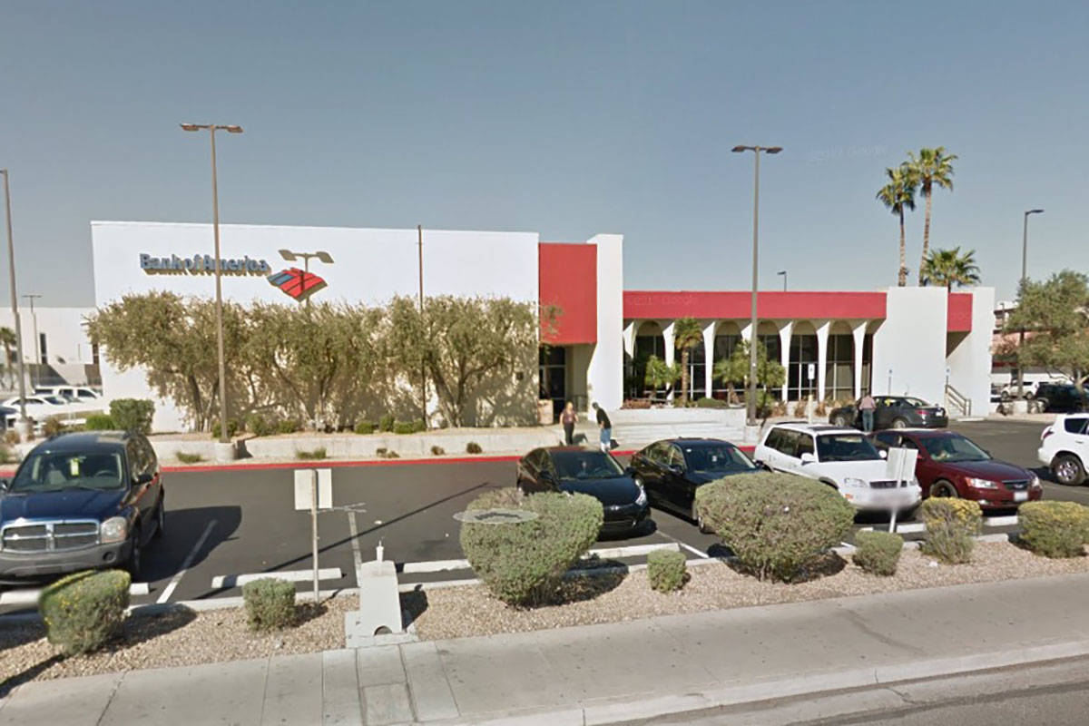 Bank of America en 4795 S. Maryland Parkway en Las Vegas (Google Maps).