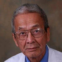 Arthur Tayengco, un padre cariñoso y ginecólogo de Las Vegas, murió de un coronavirus el 22 ...
