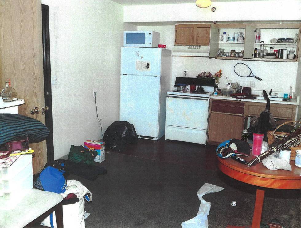Aaron Jones, que fue asesinado en 2017, vivía en este apartamento de una habitación en Siegel ...