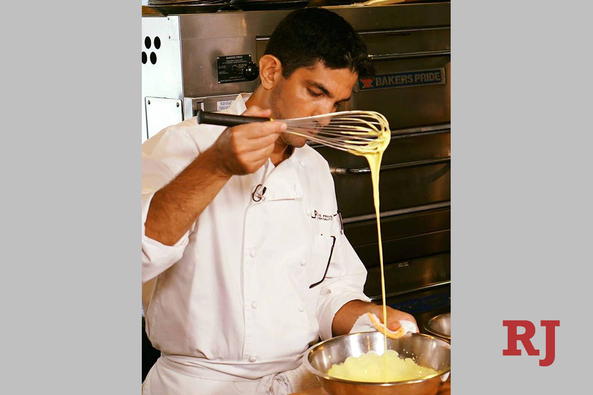 El Chef, Luke Palladino, asistirá al grupo "Please Send Noodles" para alimentar a 100 personas ...