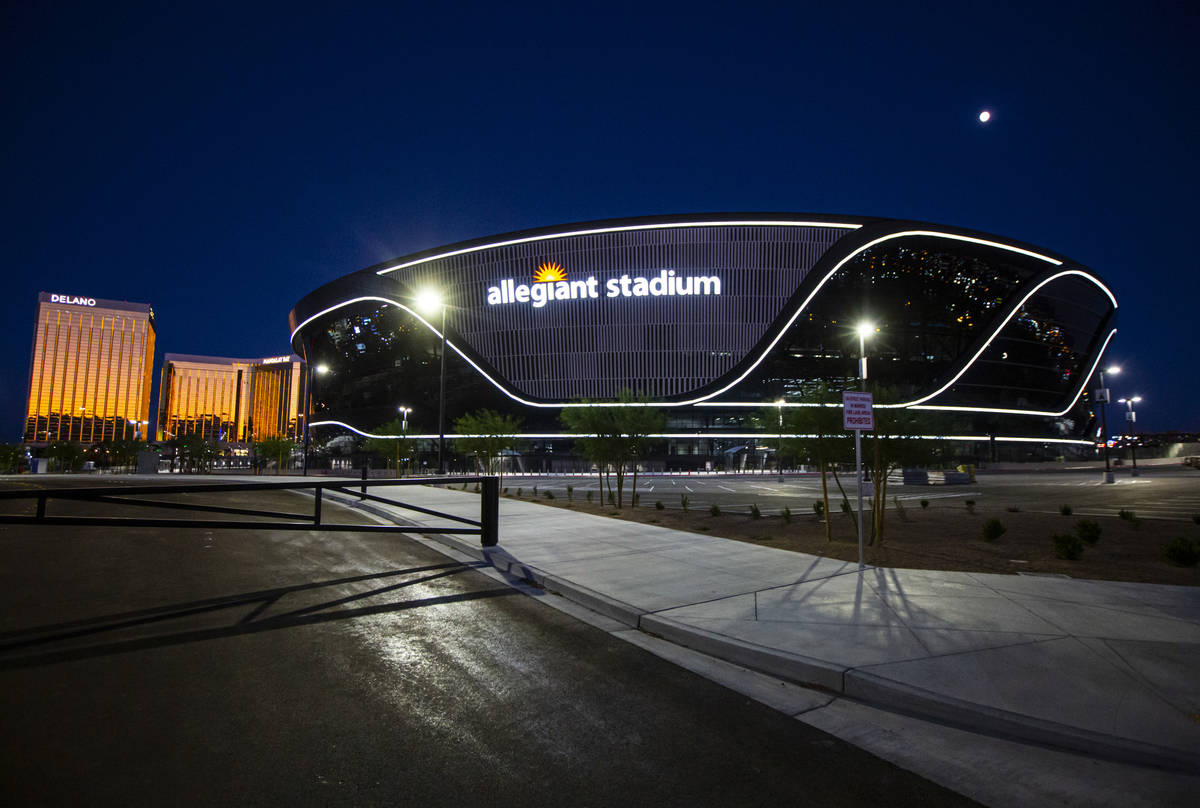 Una vista exterior del Allegiant Stadium en Las Vegas el jueves, 30 de julio de 2020. El estadi ...