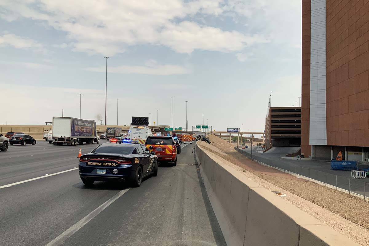 La Patrulla de Carreteras de Nevada está investigando un fatal accidente de dos vehículos en ...