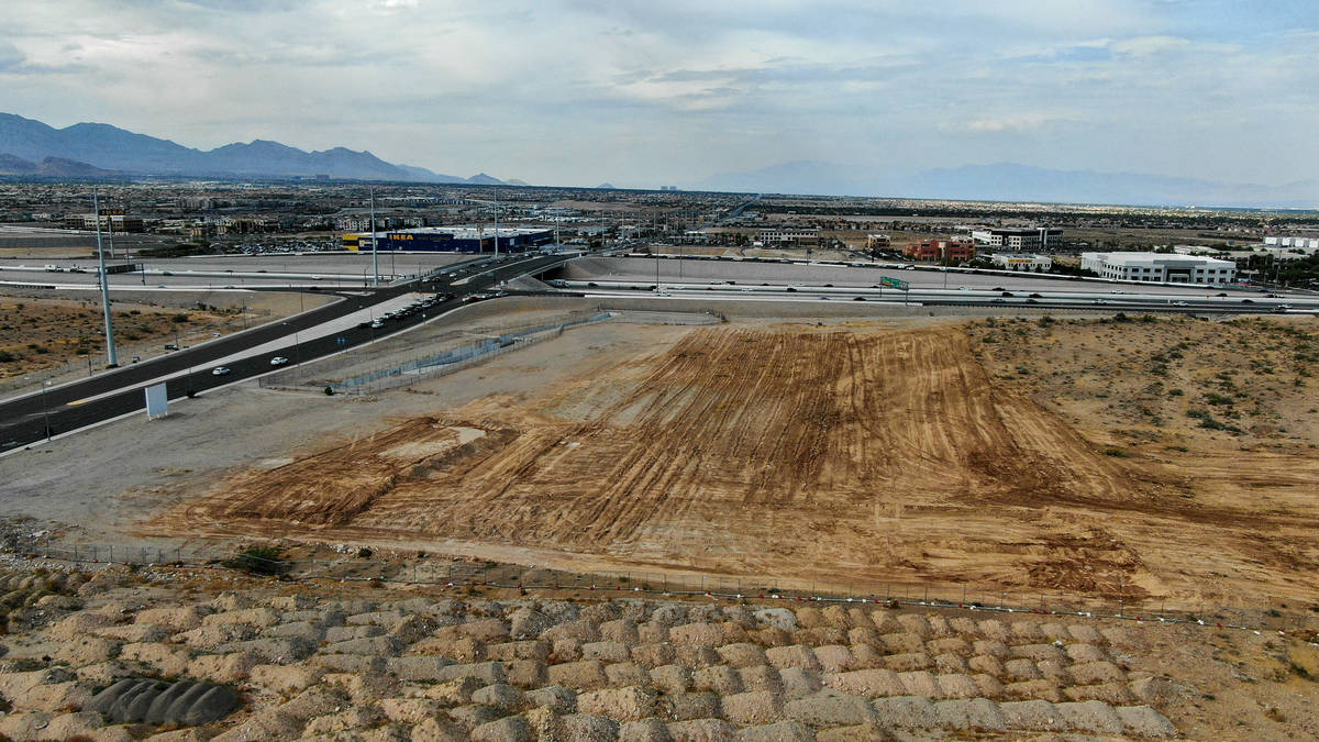 El sitio del proyecto de UnCommons en la esquina sureste de la intersección S. Durango/215 el ...