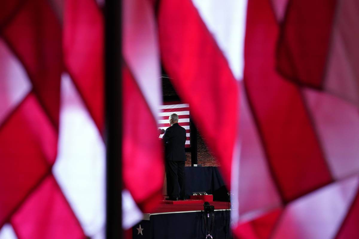 El Vicepresidente Mike Pence habla en el tercer día de la Convención Nacional Republicana en ...