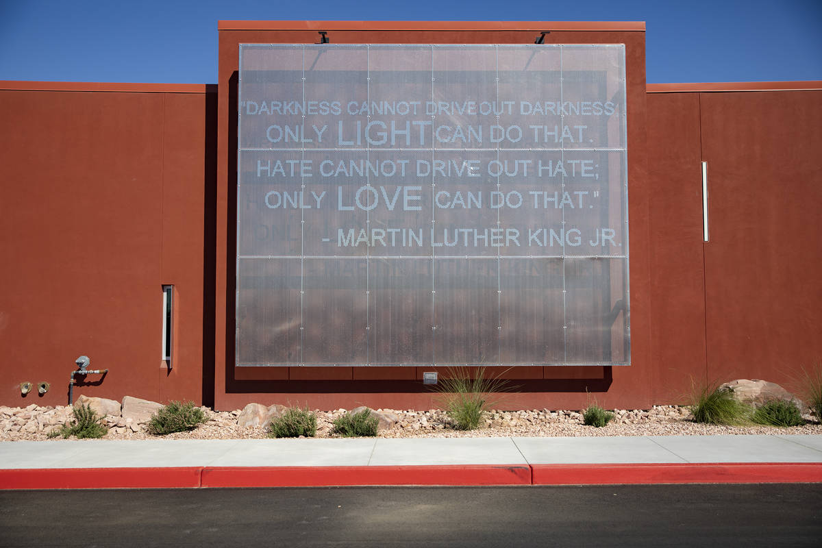 El recientemente ampliado y renovado Martin Luther King Jr. Senior Center en North Las Vegas el ...