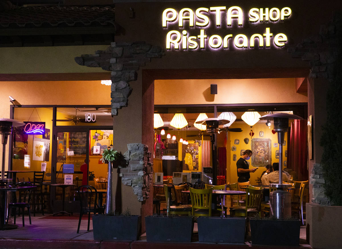 Pasta Shop Ristorante en Henderson, lunes 16 de noviembre de 2020. Los restaurantes se preparan ...