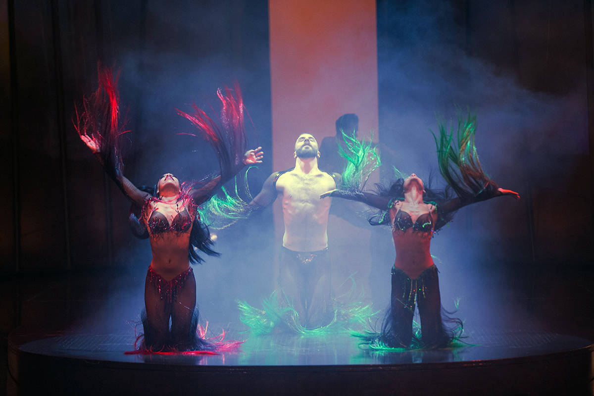 El espectáculo “Zumanity”, parte del Cirque Du Soleil se presentó con éxito en el New Yo ...