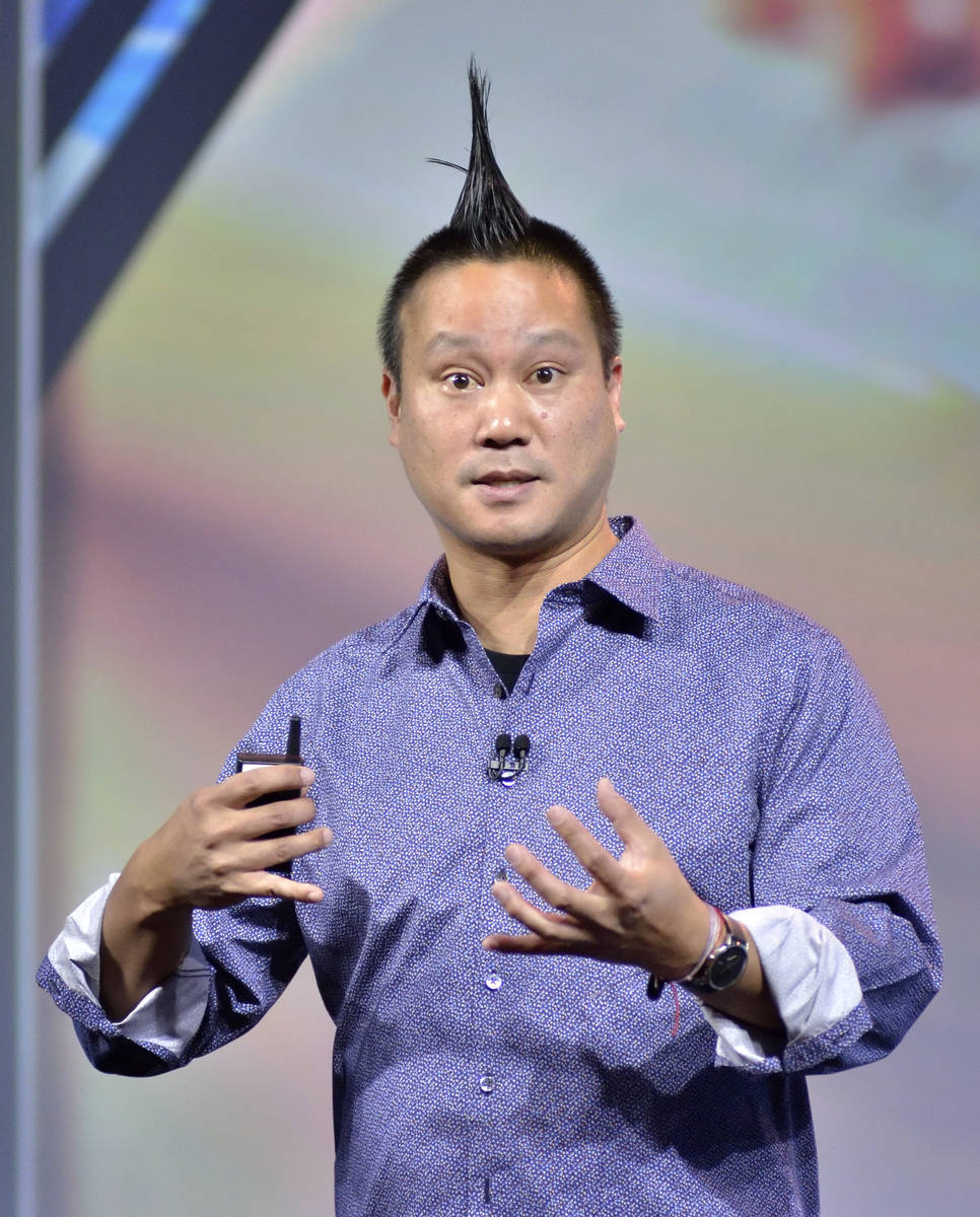 El ex director ejecutivo de Zappos, Tony Hsieh, habla en EDGE International Conference 2018 en ...
