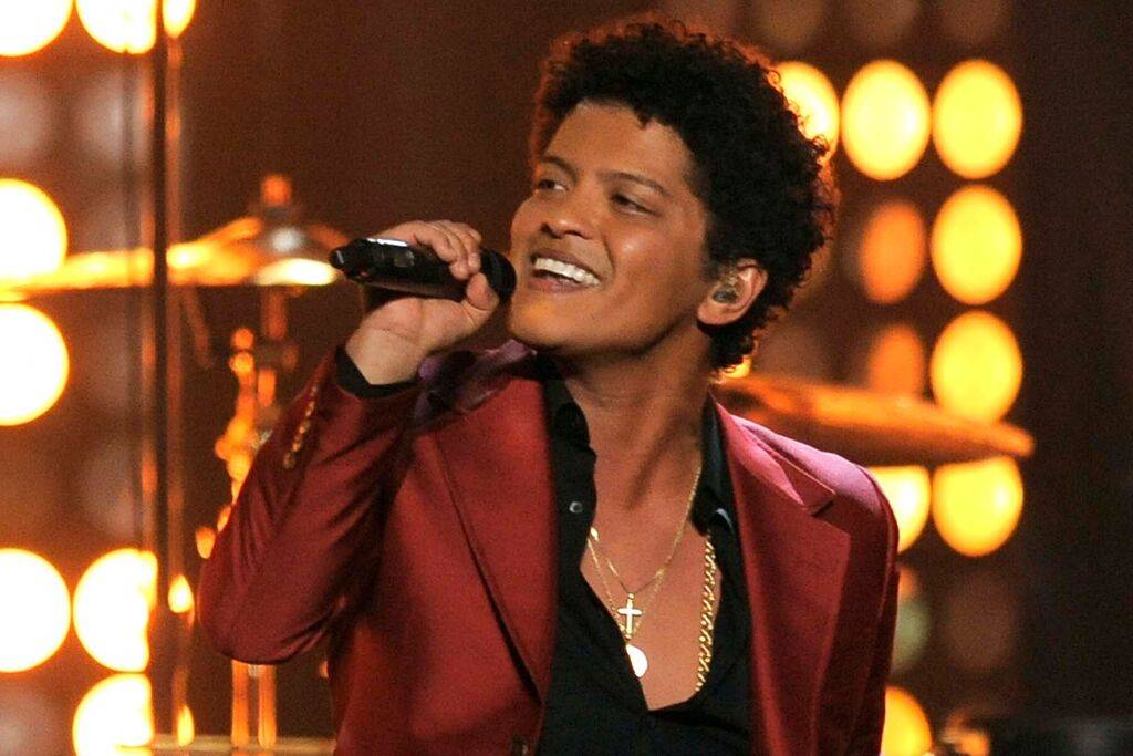 Bruno Mars donó un millón de dólares para poner en marcha el MGM Resorts International’s E ...