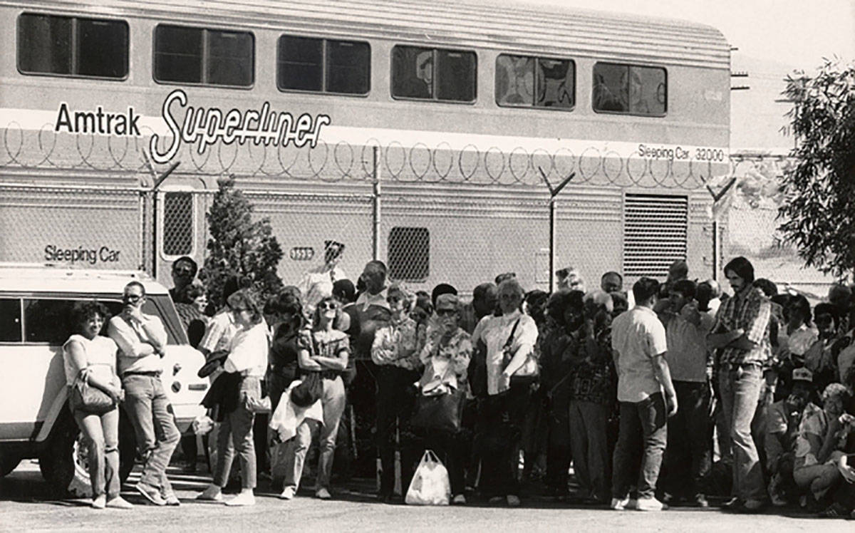 Un Superliner de Amtrak se ve en Las Vegas el 18 de mayo de 1986. Amtrak operó la ruta Desert ...