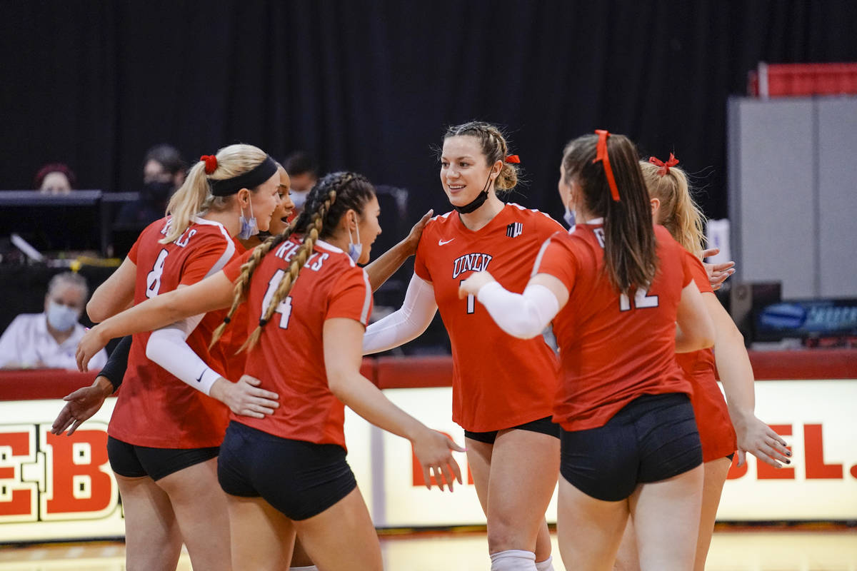 UNLV volleyball falls in NCAA Tournament Las Vegas ReviewJournal en