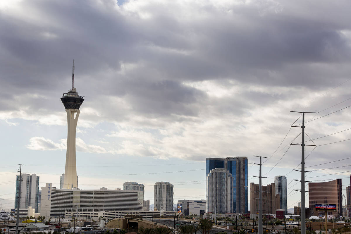 La probabilidad de lluvia en Las Vegas es oficialmente del 40 por ciento el martes, 27 de abril ...