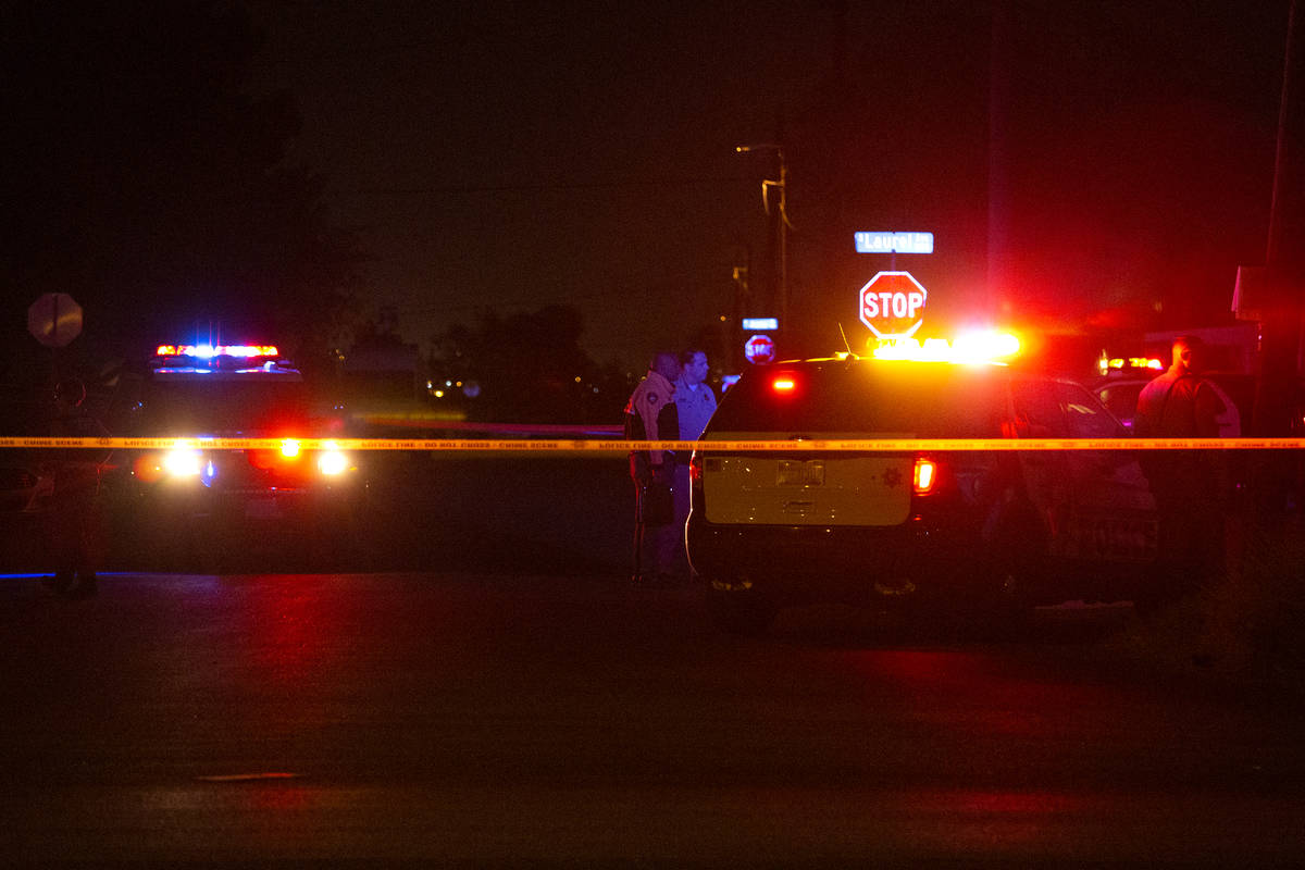 La Policía Metropolitana investiga un homicidio en la cuadra 3400 de Center Drive, cerca de Ea ...