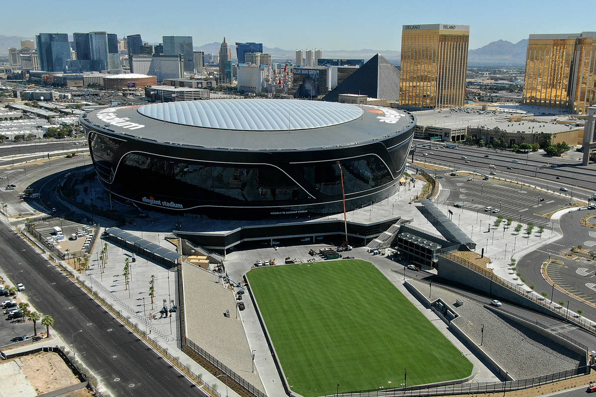 Vista aérea del Allegiant Stadium el martes, 28 de julio de 2020. (Michael Quine/Las Vegas Rev ...