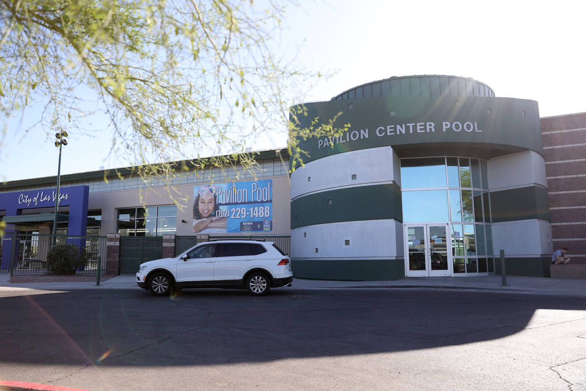 La Pavilion Center Pool en Las Vegas el jueves, 10 de junio de 2021. (Erik Verduzco / Las Vegas ...