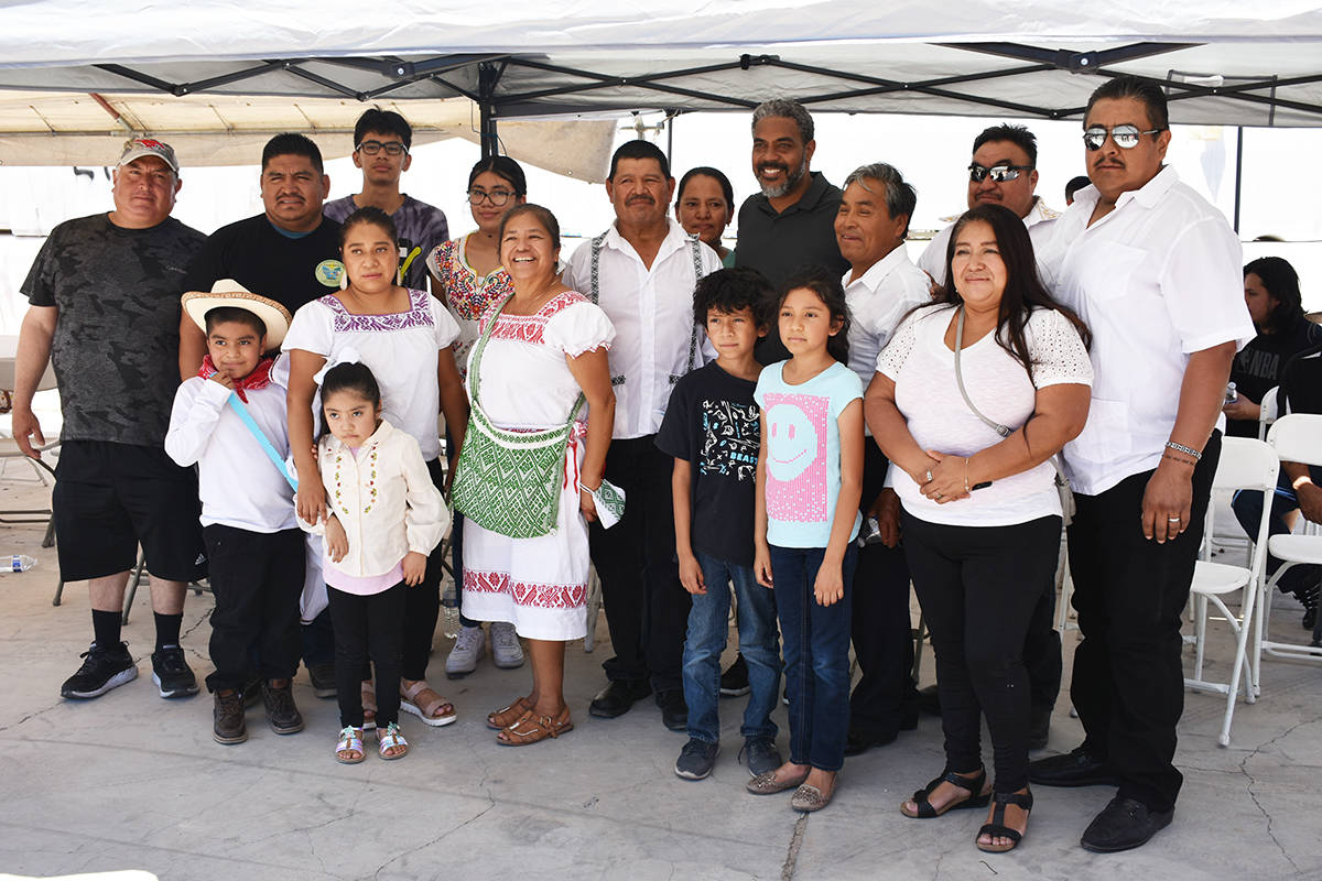 El congresista Steven Horsford acudió al evento del “Día del Zacatecano” para convivir co ...