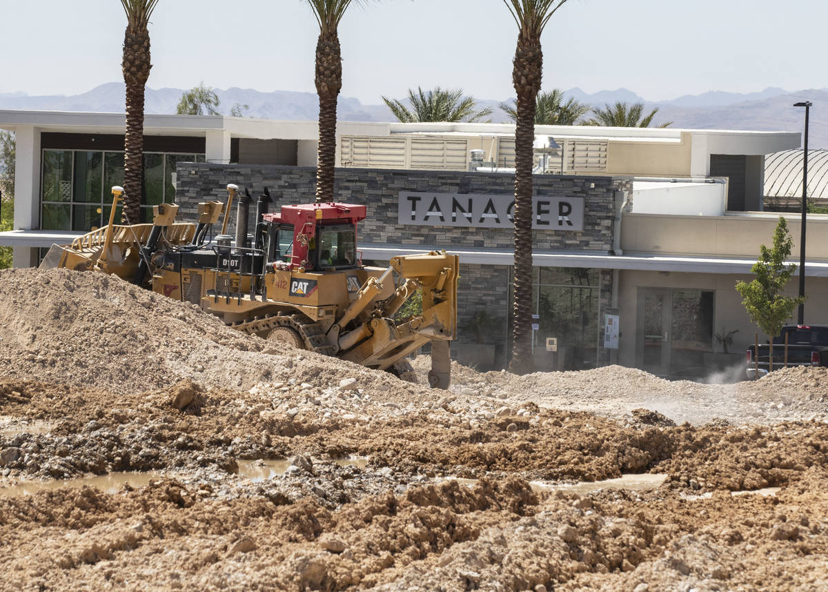 Ya están en marcha las obras de construcción de un nuevo edificio de oficinas junto a Las Veg ...