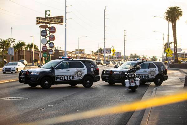 La Policía Metropolitana de Las Vegas investiga un homicidio en East Charleston Boulevard y So ...