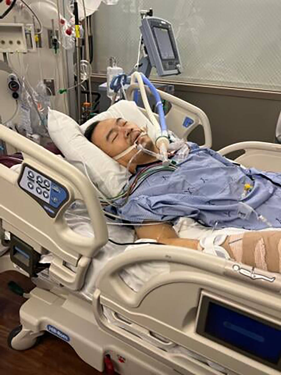 Chengyan Wang, que recibió 11 disparos en el restaurante ShangHai Taste de Spring Mountain el ...