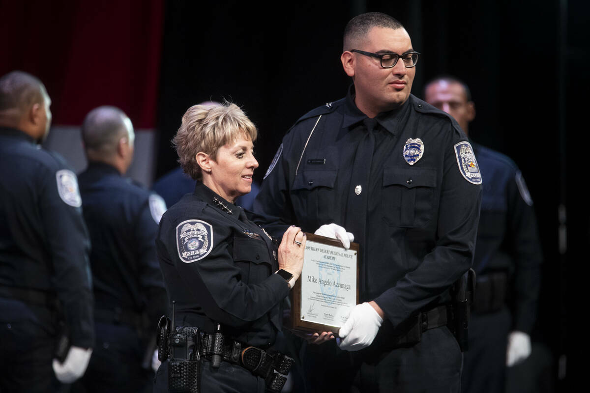 La jefa del Departamento de Policía de North Las Vegas, Pamela Ojeda, recientemente jubilada, ...