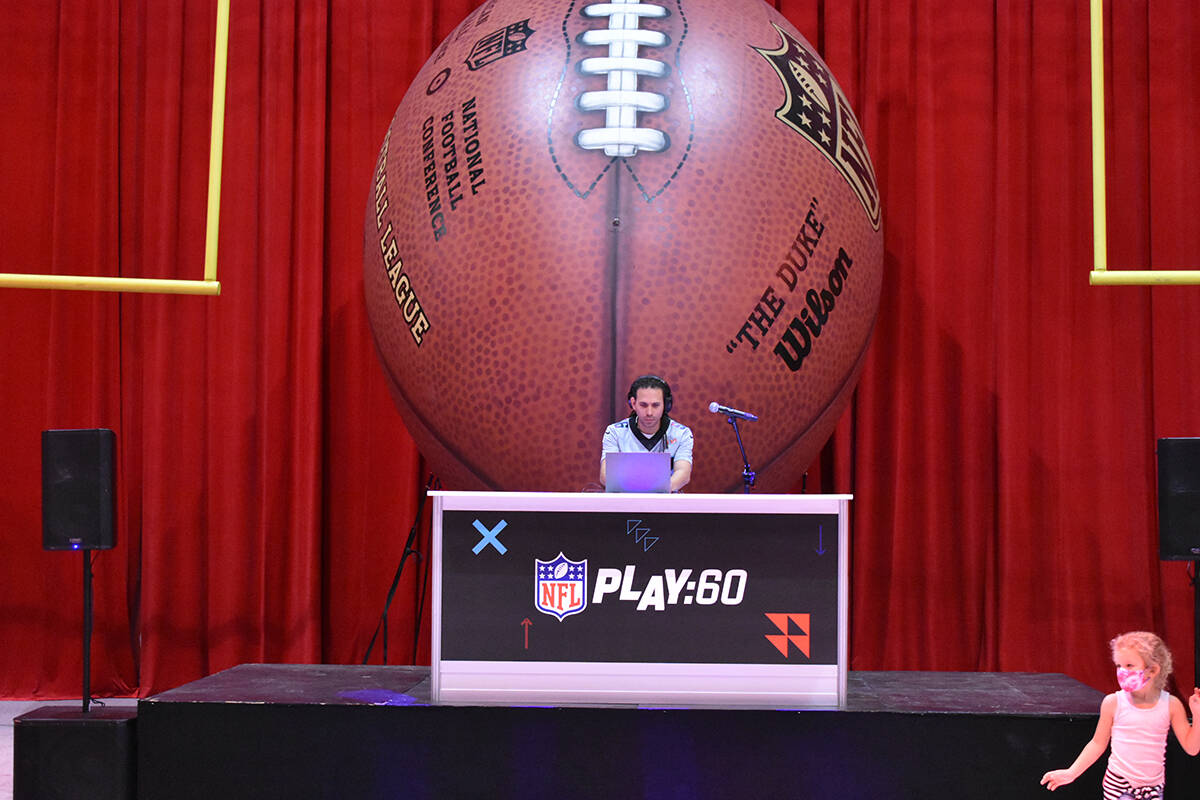 La NFL realizó su evento “Super Bowl Experience”, el cual ofreció atracciones especiales ...