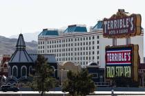 El cerrado hotel y casino Terrible's mostrado el miércoles 16 de febrero de 2022, en Jean. (Bi ...