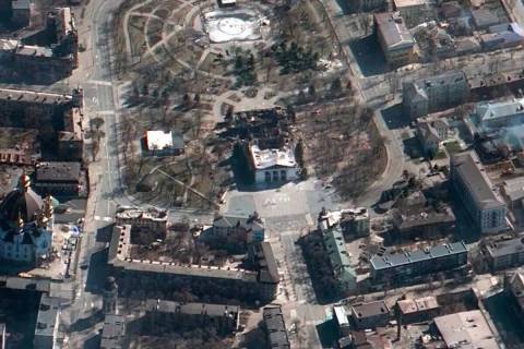 Esta imagen de satélite proporcionada por Maxar Technologies el sábado 19 de marzo de 2022, m ...