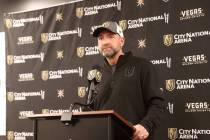 El entrenador de los Vegas Golden Knights, Pete DeBoer, habla sobre la temporada 2021-22 durant ...