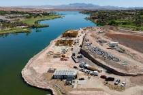 El nuevo proyecto del constructor de casas de lujo Blue Heron está en marcha en Lake Las Vegas ...