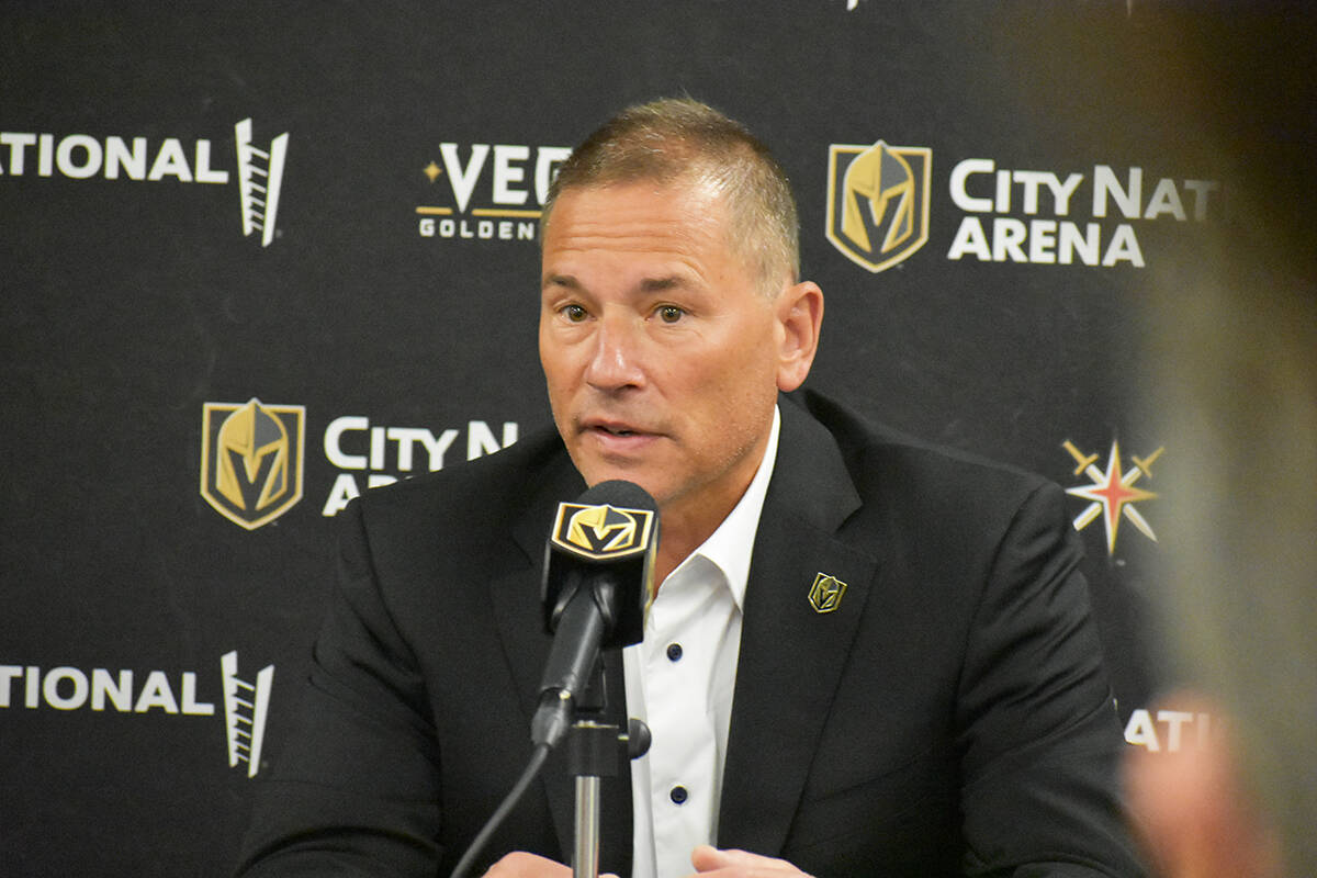 El nuevo entrenador de Vegas Golden Knights, Bruce Cassidy, habla por primera vez ante los medi ...