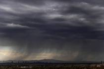 Se ve una tormenta sobre el valle de Las Vegas el miércoles 22 de junio de 2022. (Benjamin Hag ...