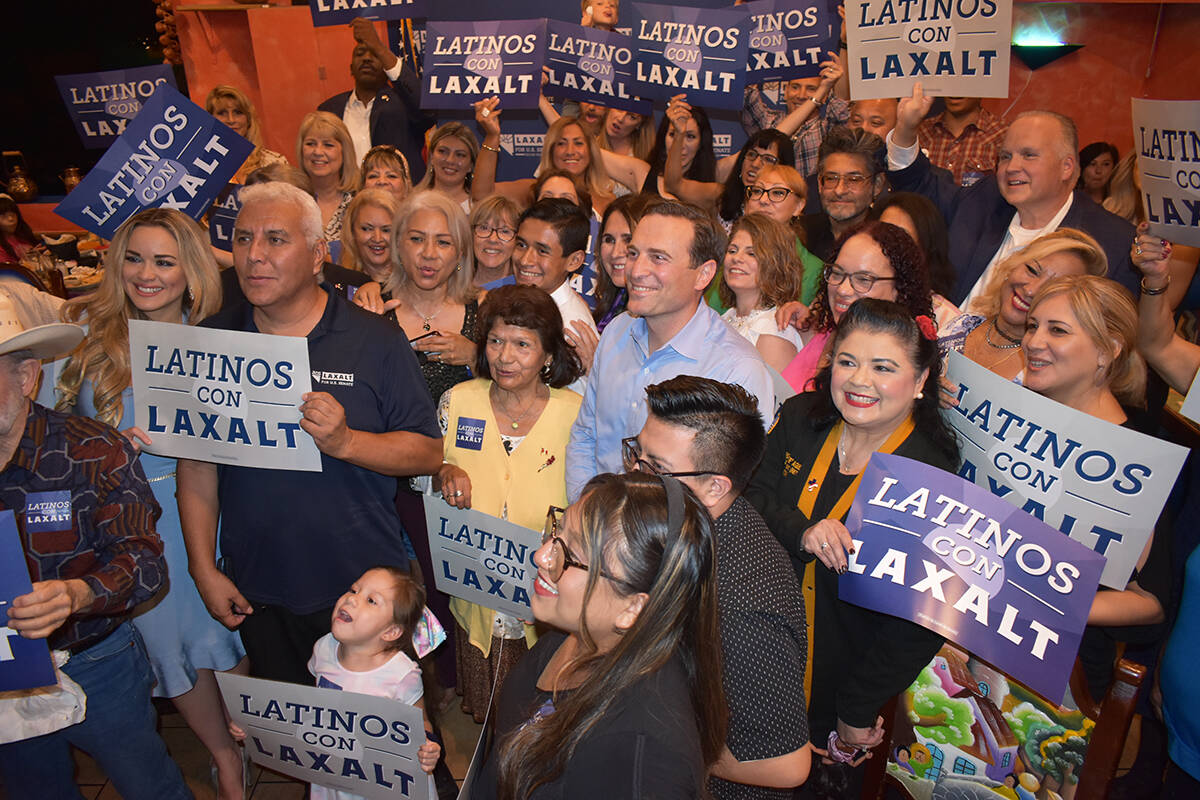 Más de 100 personas se unieron a un evento de “Latinos con Laxalt”, el cual tuvo como obje ...