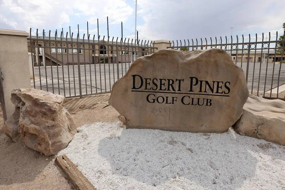 El club de golf Desert Pines, en las carreteras Bonanza y Pecos, en Las Vegas, el jueves 18 de ...